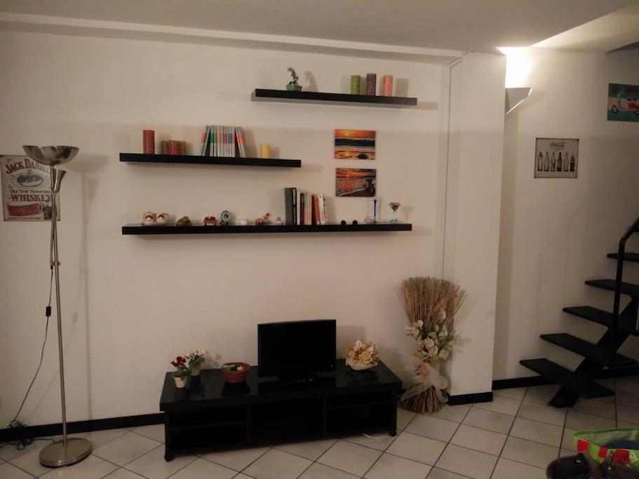 Ca Mea Apartment อิมเปรีอา ภายนอก รูปภาพ