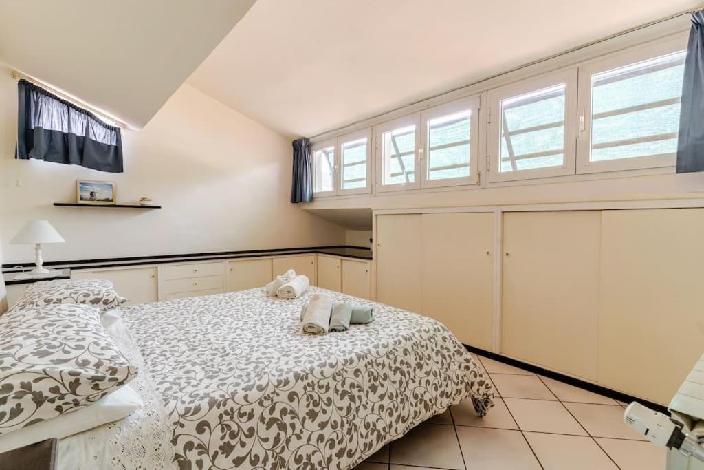Ca Mea Apartment อิมเปรีอา ภายนอก รูปภาพ