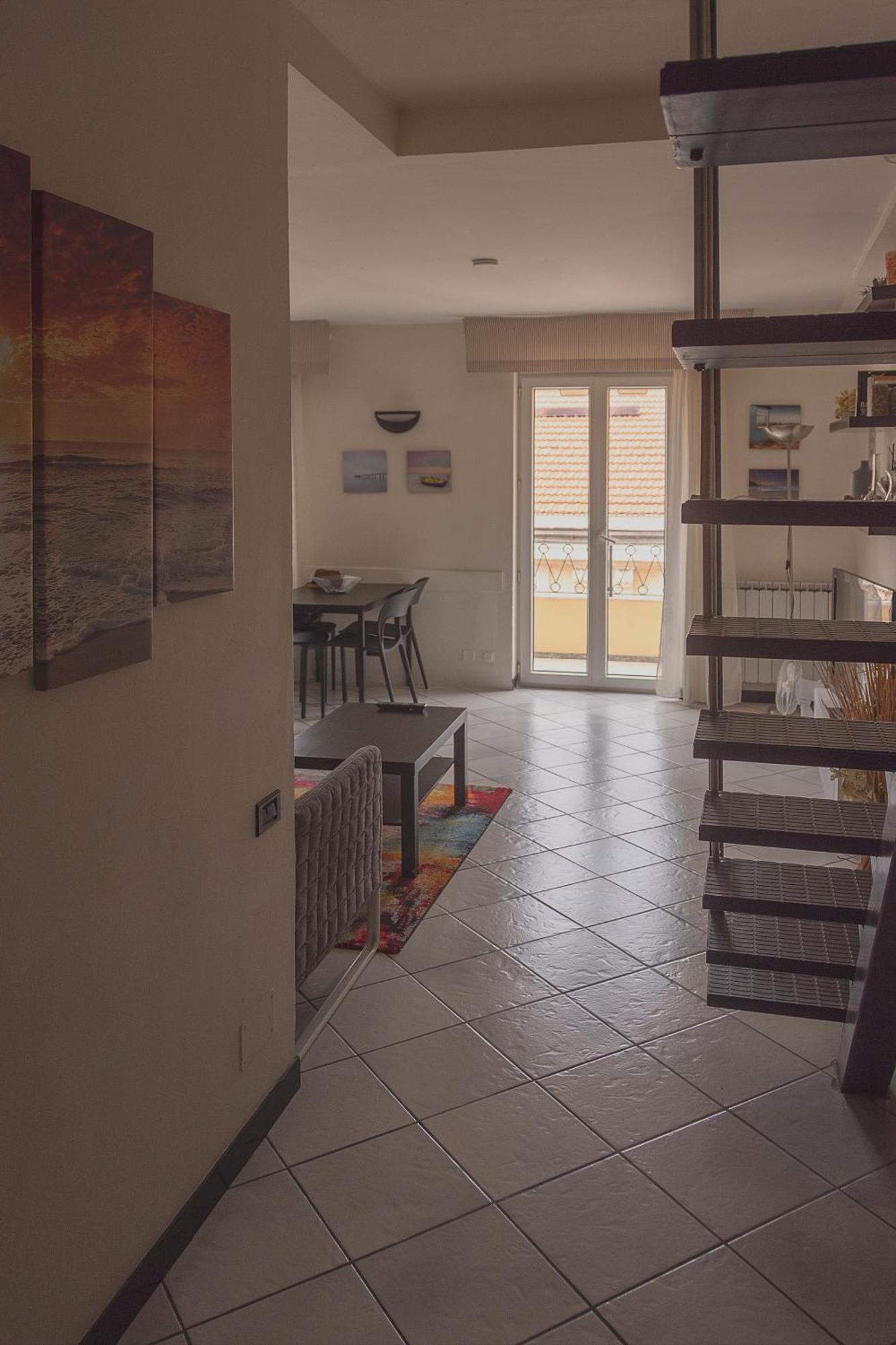 Ca Mea Apartment อิมเปรีอา ภายนอก รูปภาพ